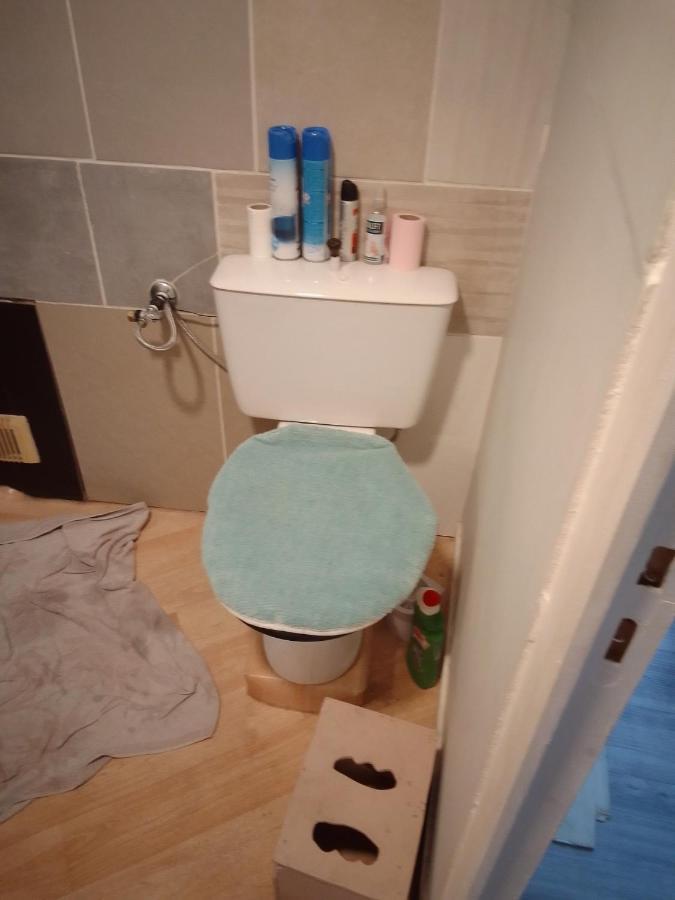 Chambre Chez L'Habitant Saint-Pierre-le-Moûtier Exteriér fotografie