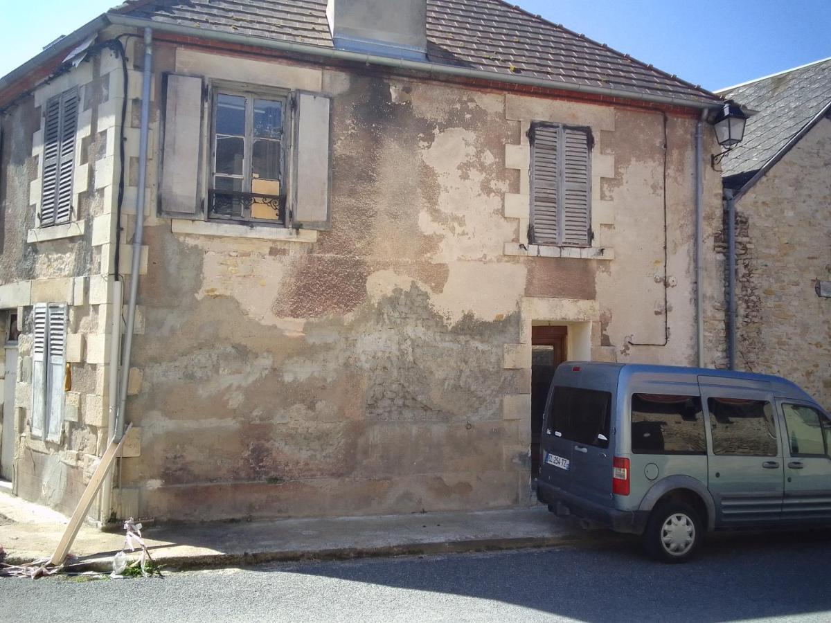 Chambre Chez L'Habitant Saint-Pierre-le-Moûtier Exteriér fotografie